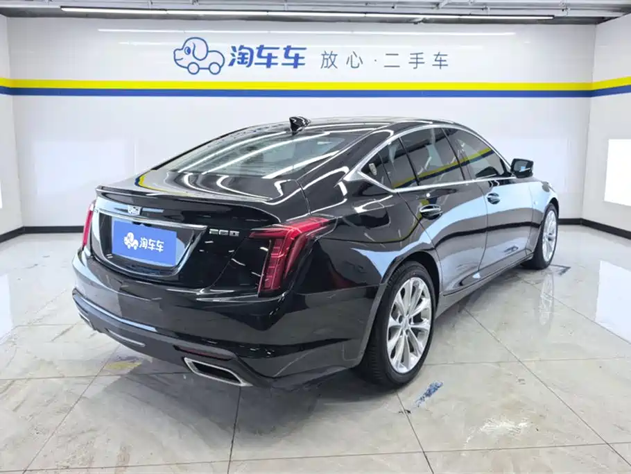 Cadillac CT5 28 T Luxury