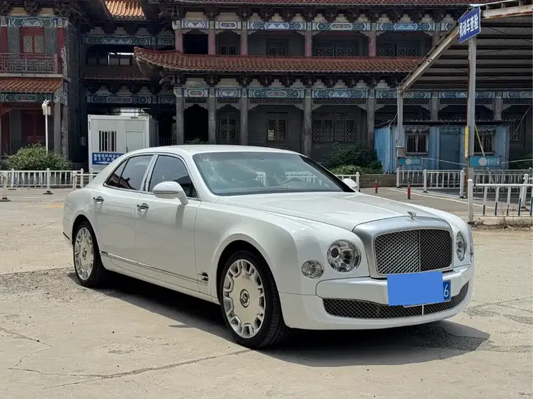 Bentley Mulsanne 6.8 T Luxury
