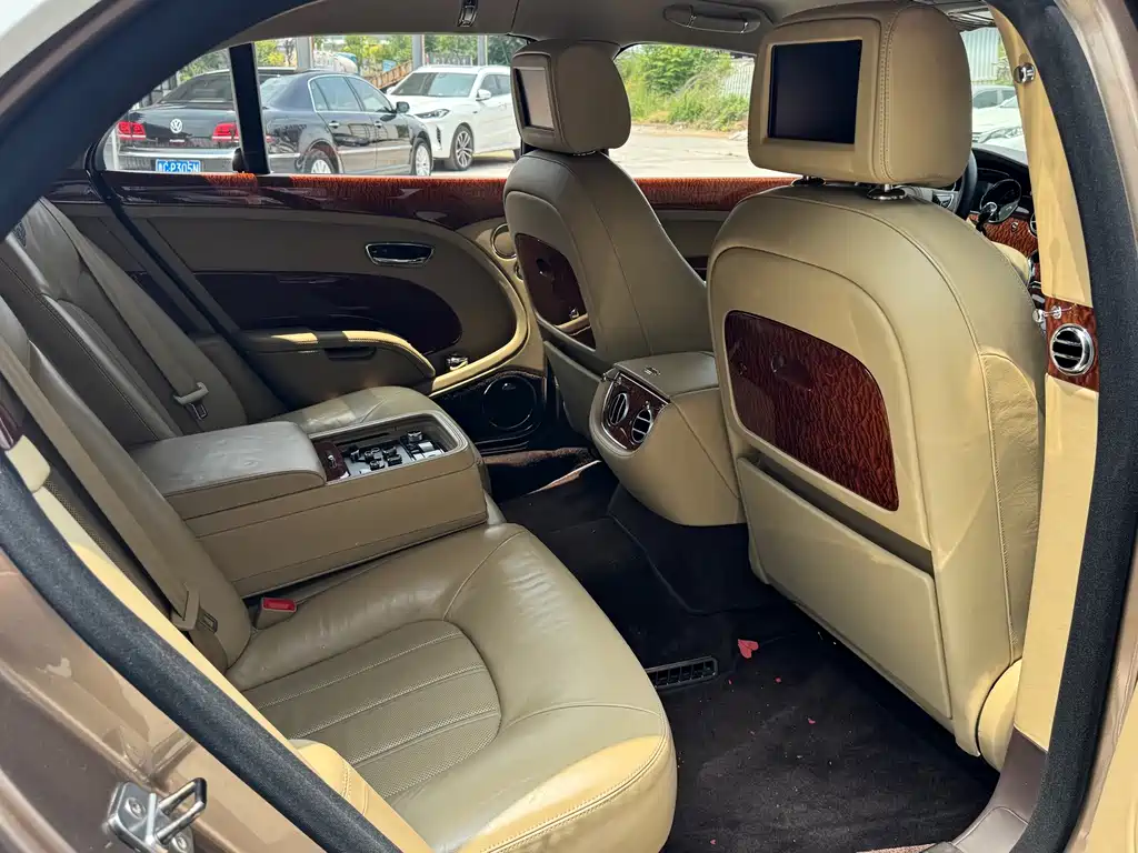 Mulsanne 6.8 T Luxury