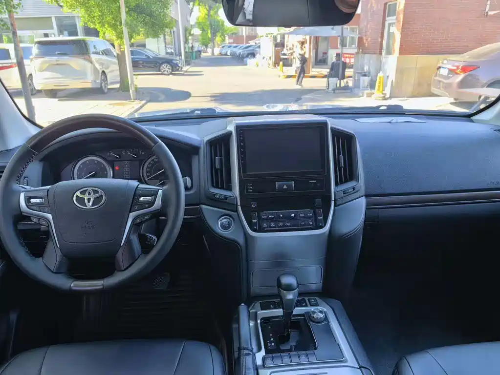 Land Cruiser (Import) 4.0 L Middle East