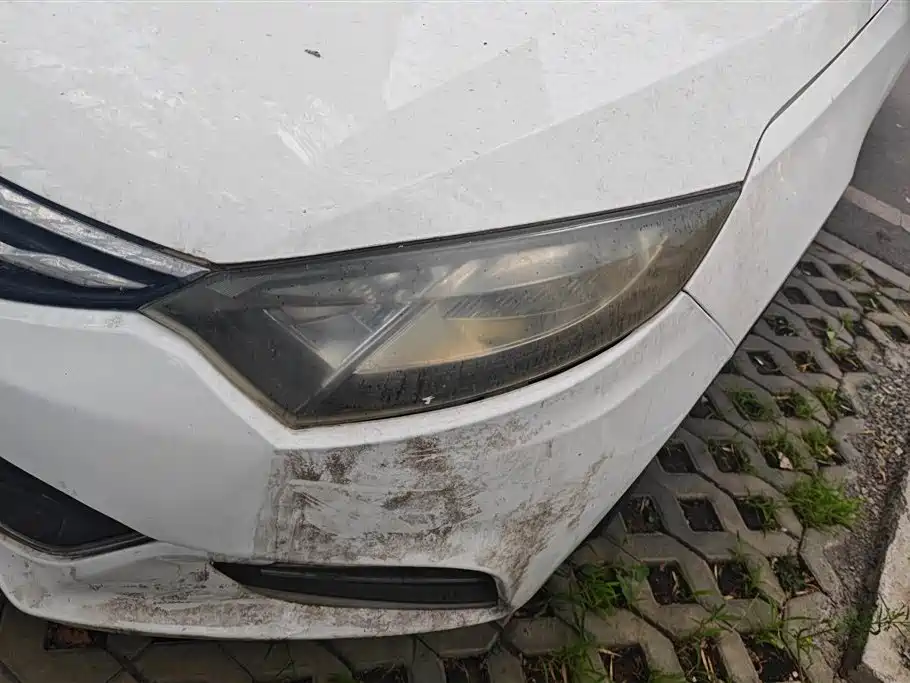 Eado XT 1.6 L Manual Handsome Cool