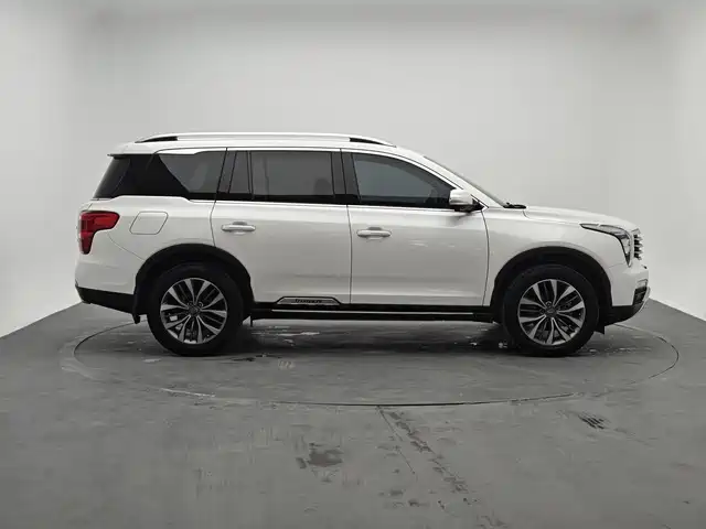 GAC Trumpchi GS8 320 T 2 WD Luxury Connected (7-seat)