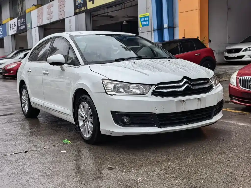 C-Quatre VTS 1.6 L Auto Fashionable
