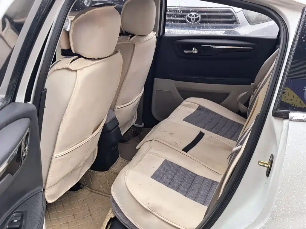 C-Quatre VTS 1.6 L Auto Fashionable