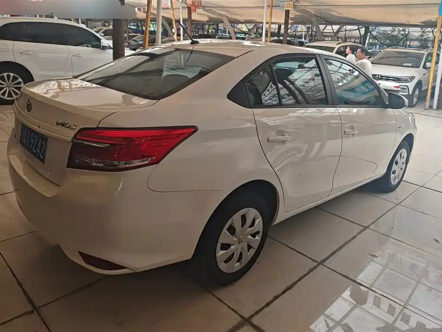 Vios 1.5 L CVT Creation