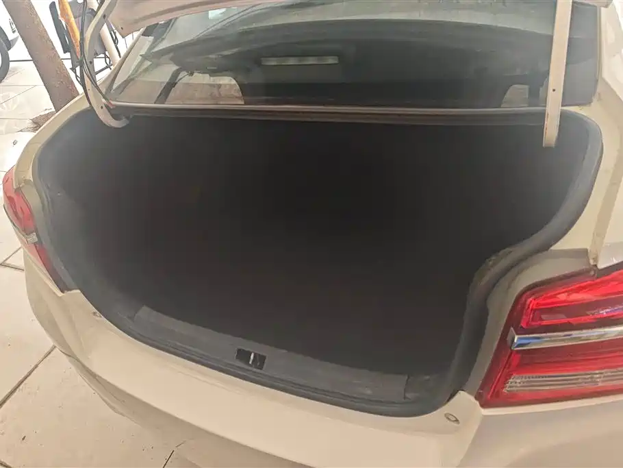 Vios 1.5 L CVT Creation