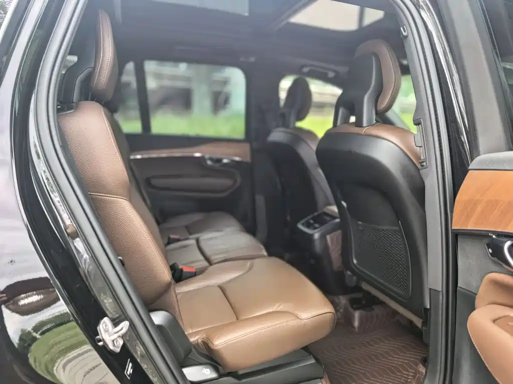 Volvo XC90 B6 Smart Ease Luxury 7-seat