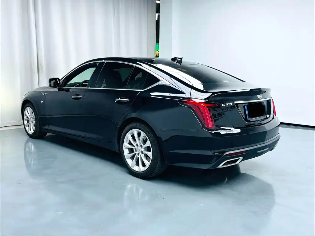 Cadillac CT5 28 T Luxury (Standard)