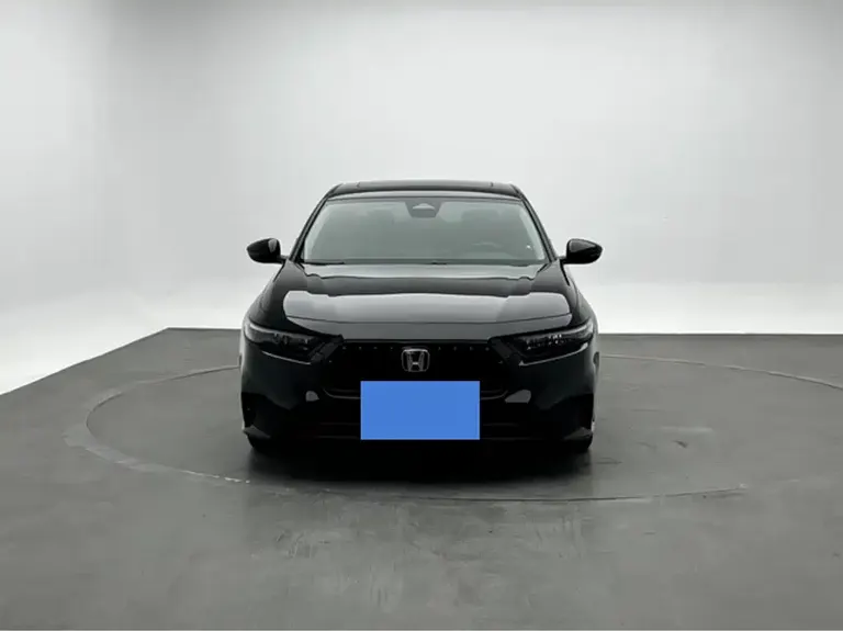 Honda Inspire 260 TURBO Refined