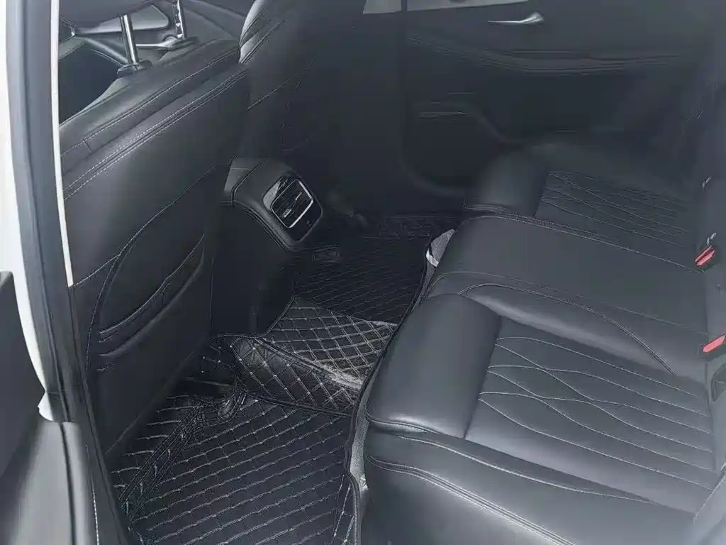 Arrizo 8 1.6 T DCT Comfort