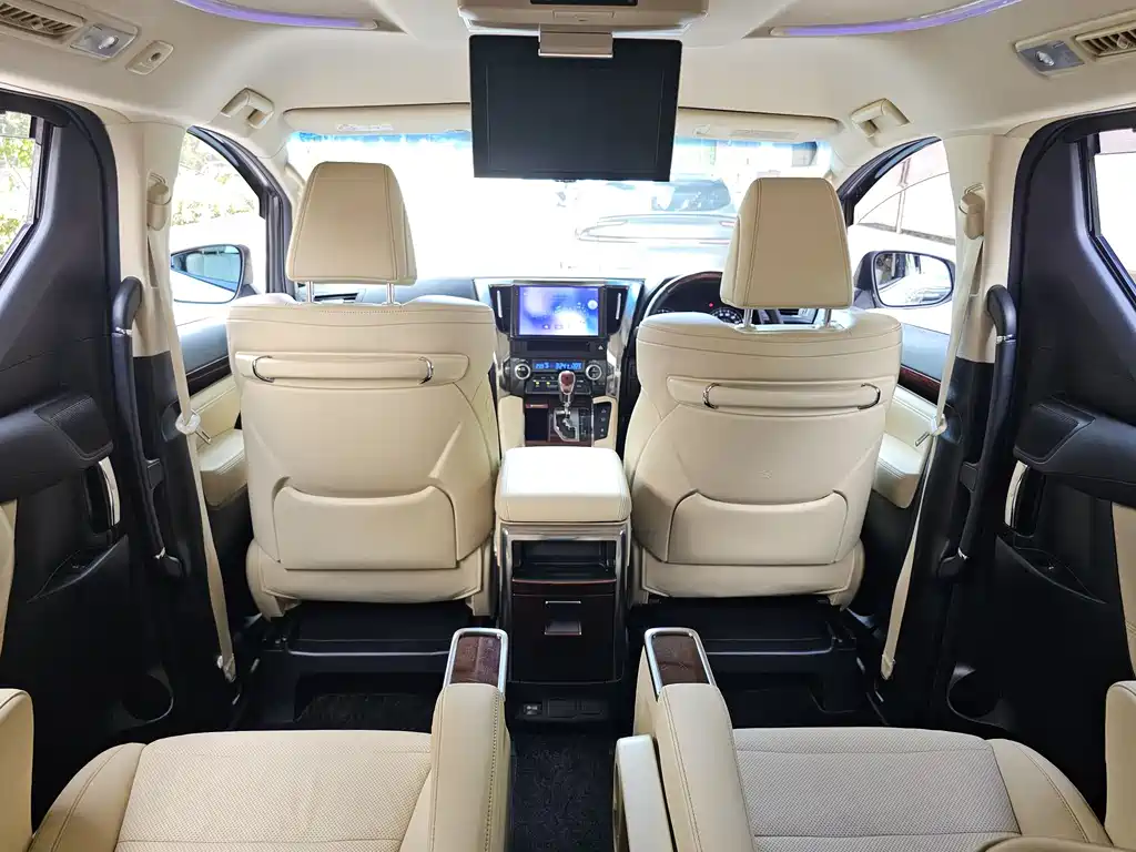 Alphard 埃尔法 2015款 3.5 L 自动