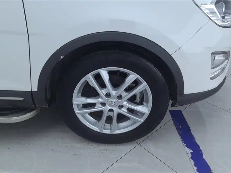 Baojun 560 1.8 L iAMT Elite