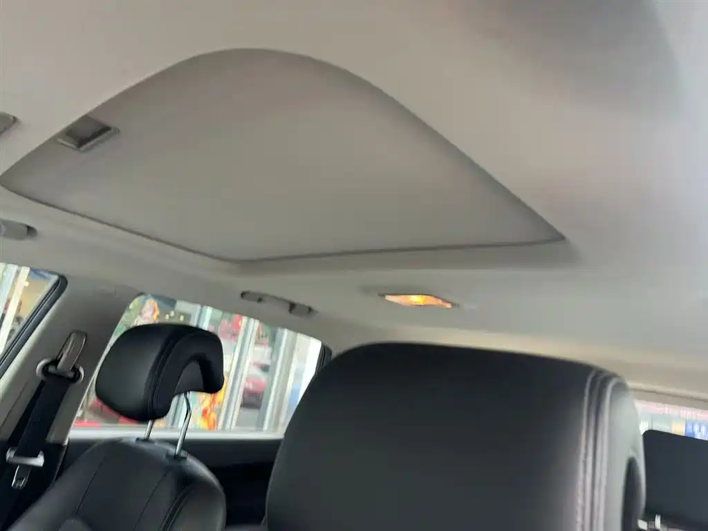 Captiva 2.4 L 4 WD Flagship 7-seat