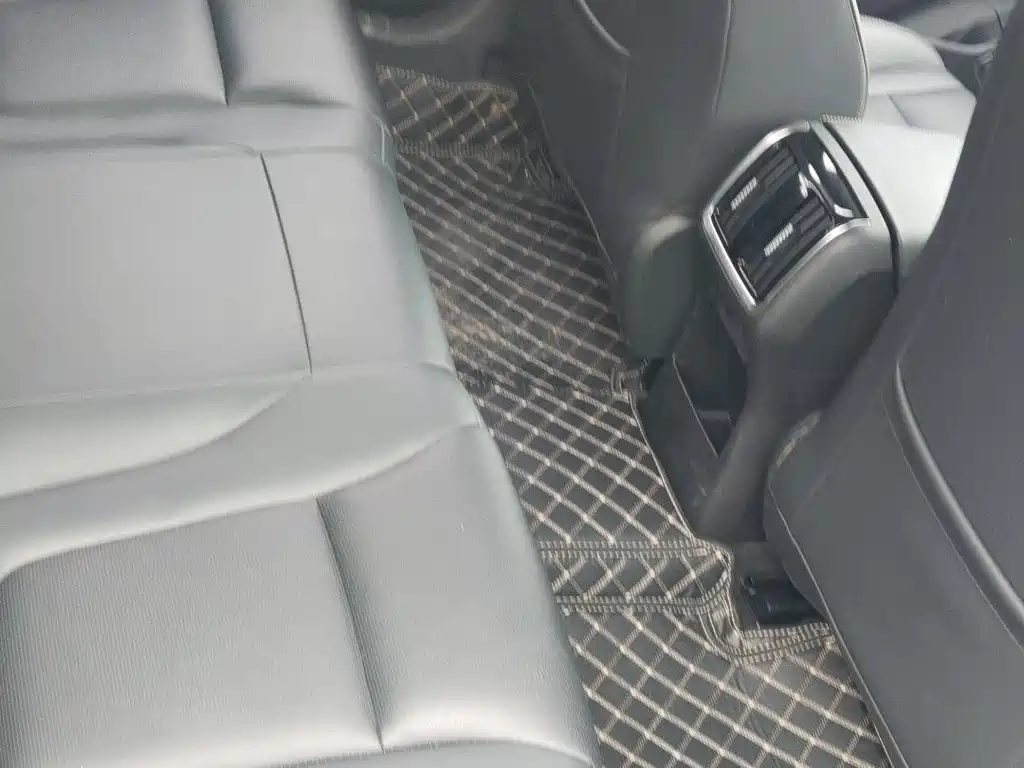 Besturn B70 1.5 T Auto Pleasure