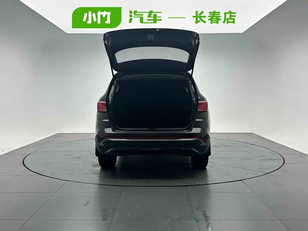 Jetta VS7 280 TSI Auto Highlight Joy