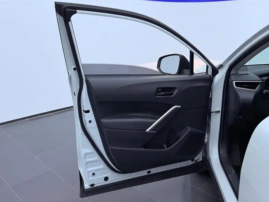 Frontlander 2.0 L CVT Elite