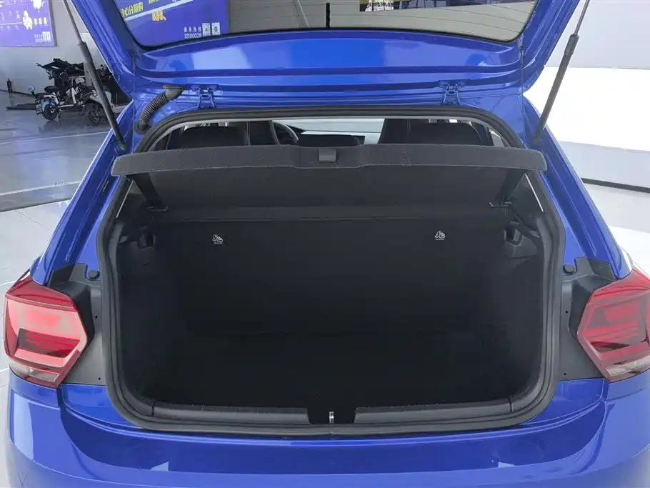 Polo Plus 1.5 L Auto Panoramic Pleasure