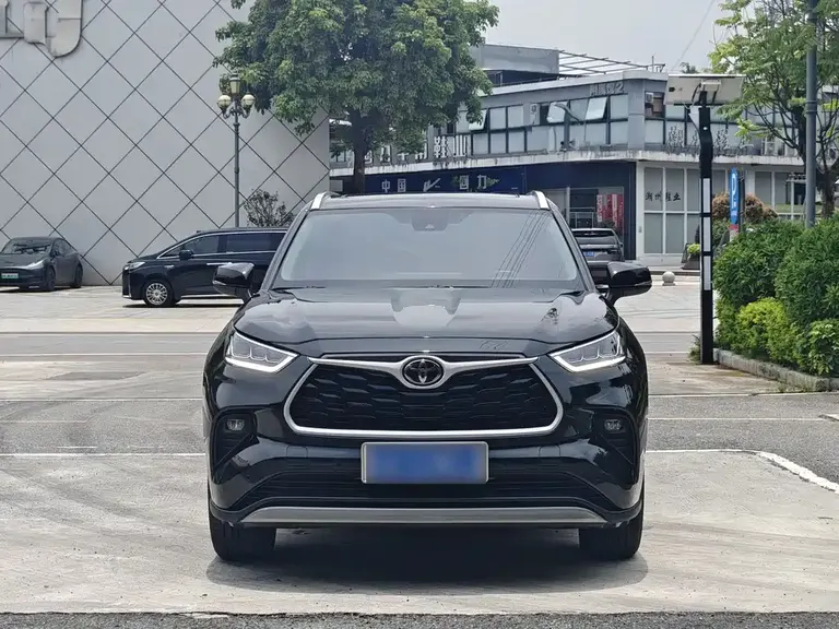 Toyota Highlander 380 T 4 WD Distinguished 7-seat