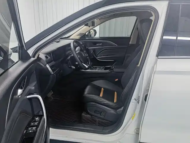 Besturn T77 奔腾T77 2019款 230 TID 自动尊享型 国VI