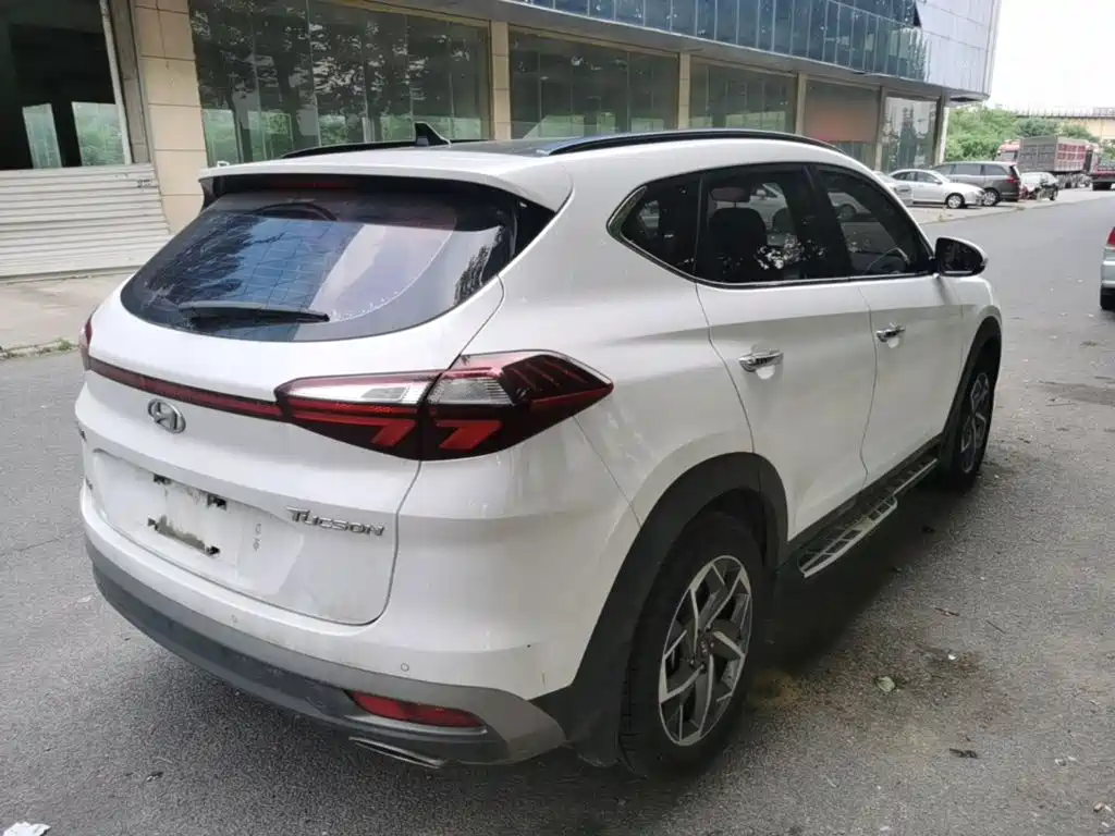 Tucson 280 TGDi 2 WD GLS Fashion CN-VI