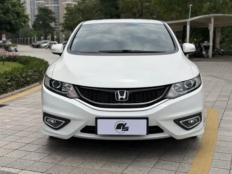Honda Jade 1.8 L Auto Comfort Elite 5-seat
