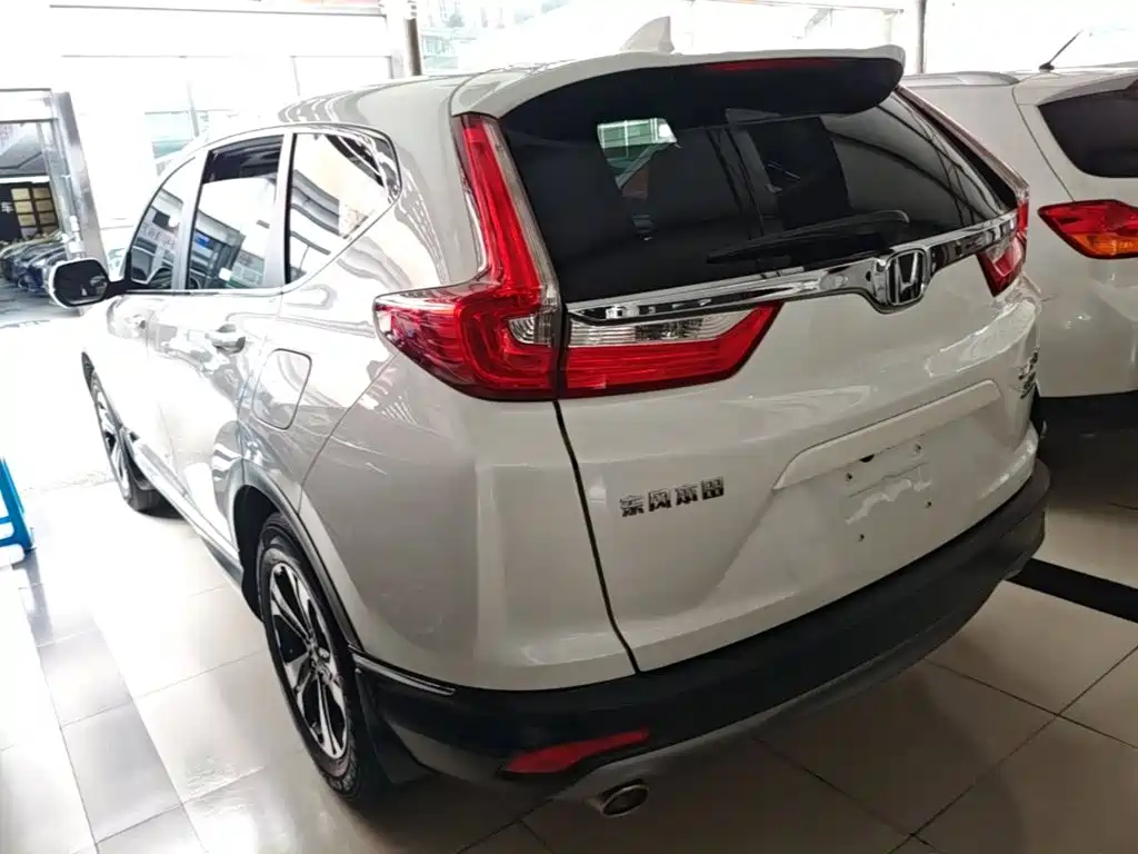 Honda CR-V 240 TURBO CVT 2 WD Style