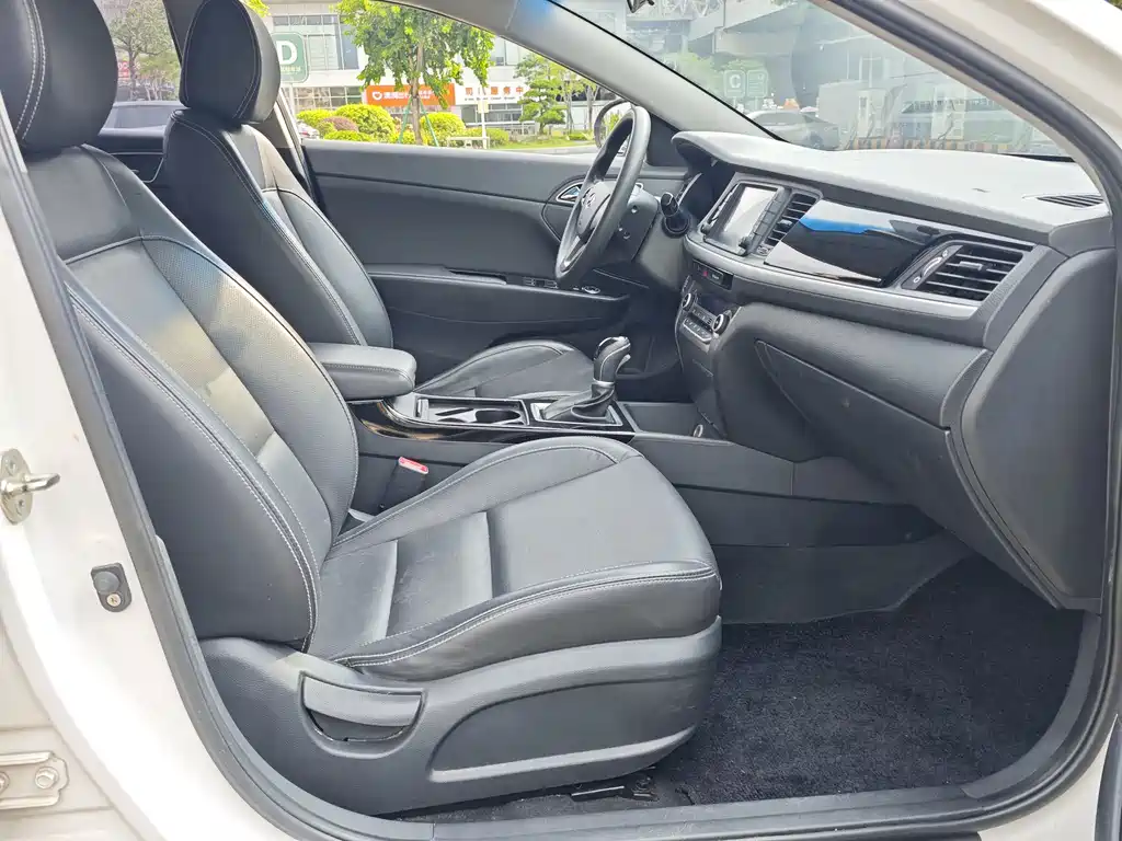 Mistra 1.6 T Auto Intelligent GLS CN-V