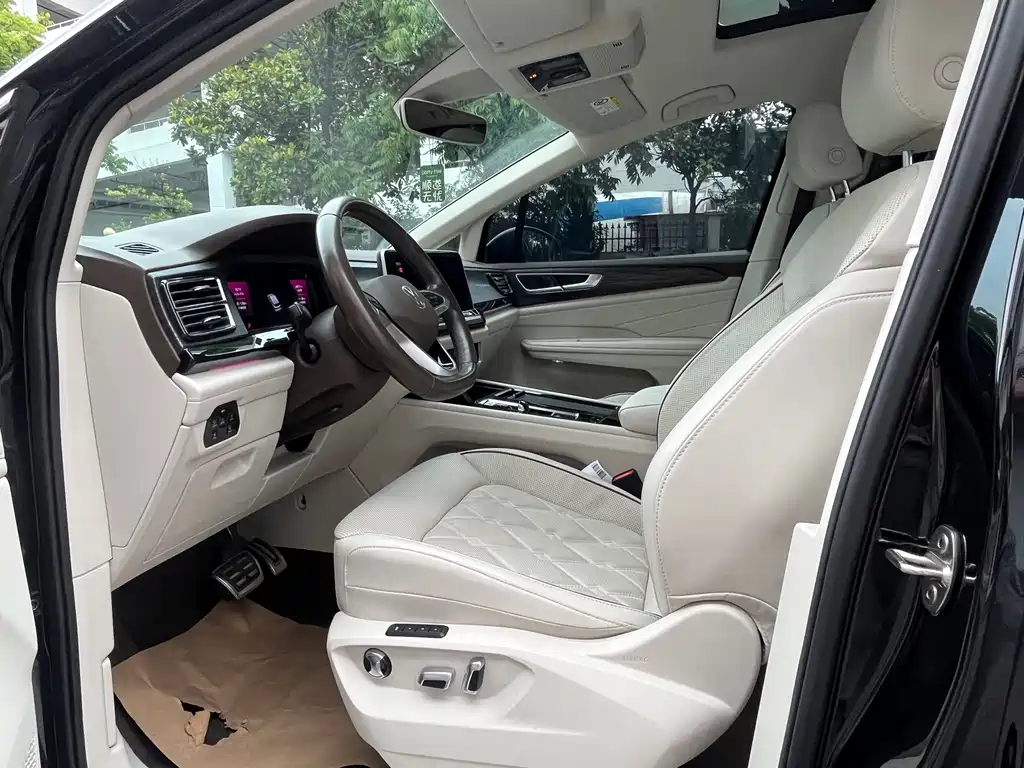 Viloran 380 TSI Distinguished