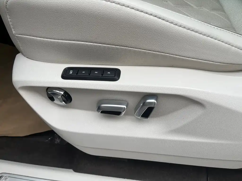 Viloran 380 TSI Distinguished