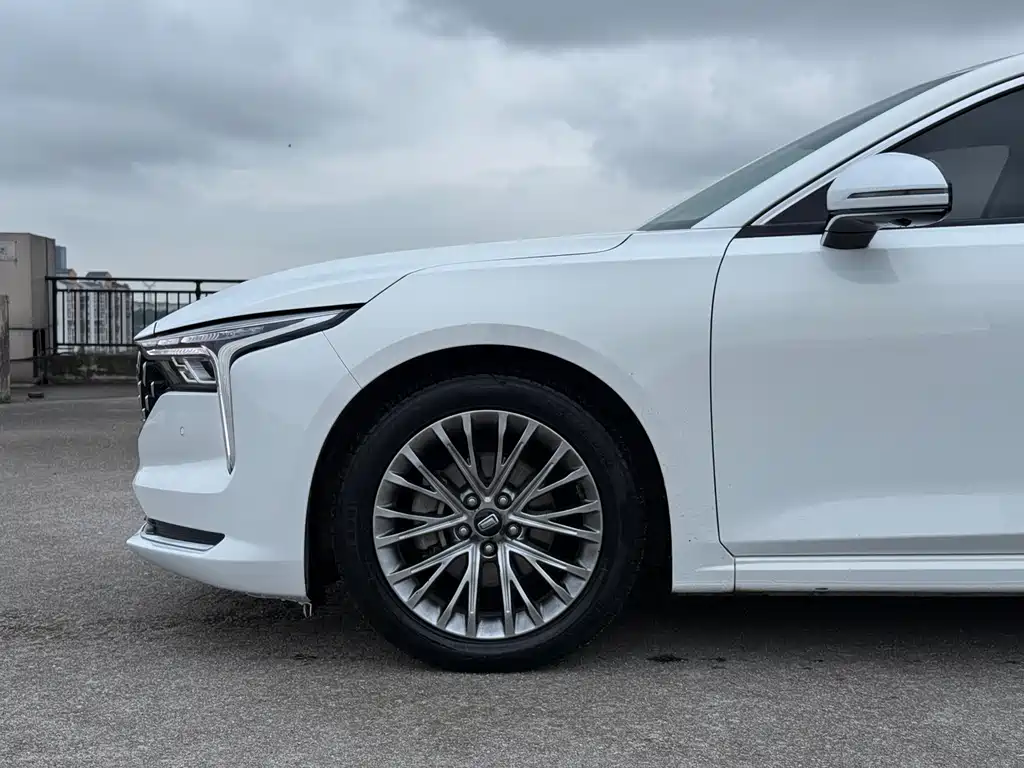 Besturn B70 1.5 T Auto 15 th Anniversary Classic