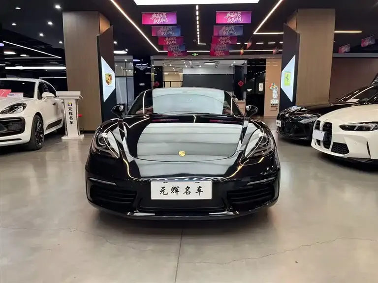 Porsche 718 Boxster 2.0 T