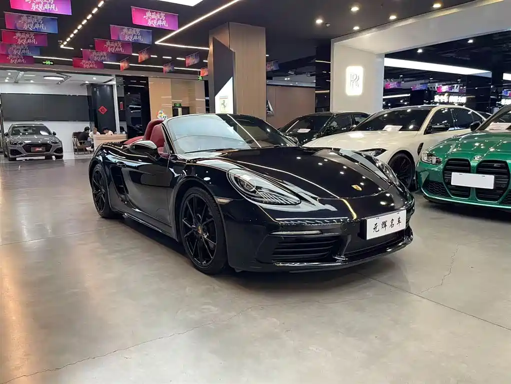 Porsche 718 Boxster 2.0 T