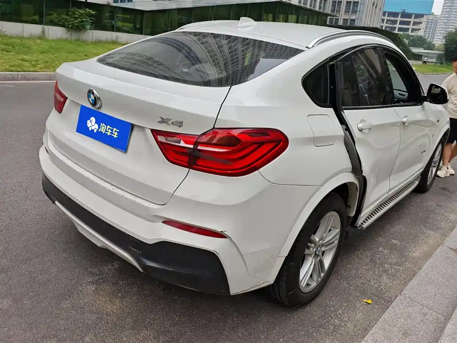 BMW X4 xDrive20 i M Sport