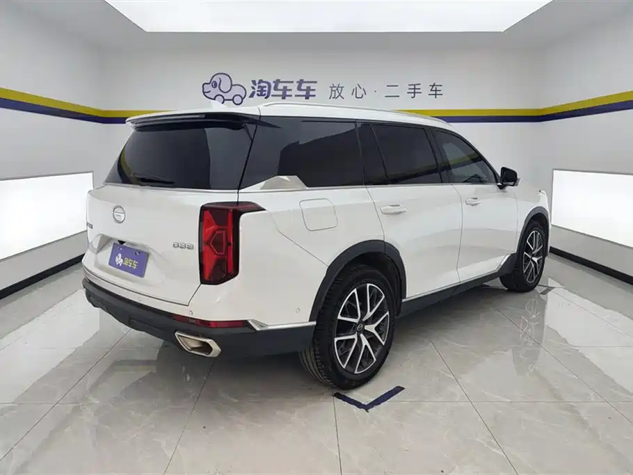 GAC Trumpchi GS8 Navigator Series 2.0 TGDI 2 WD Distinguished (7-seat)