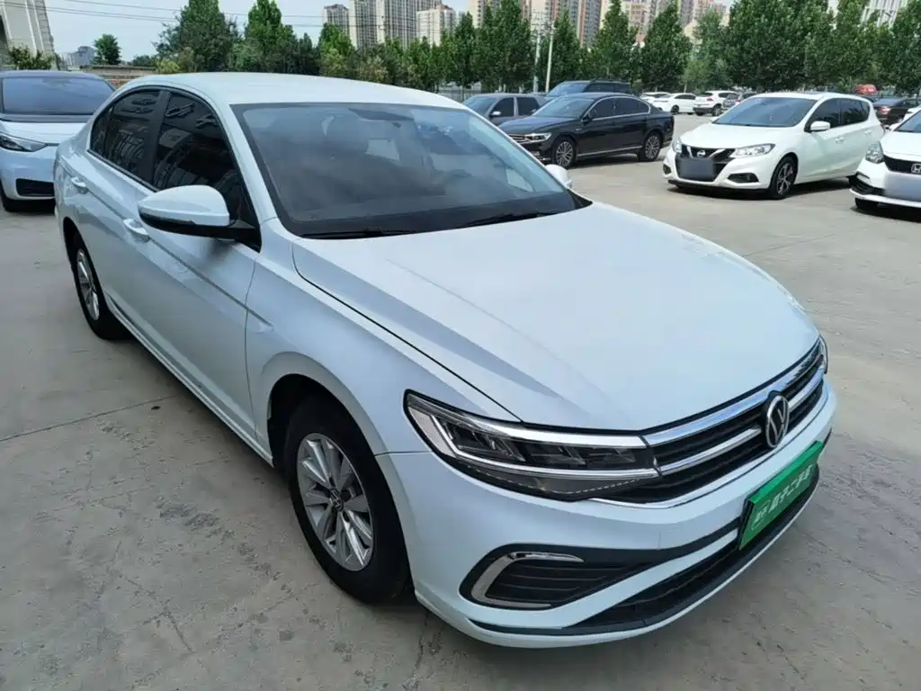 Bora 200 TSI DSG Smooth Travel