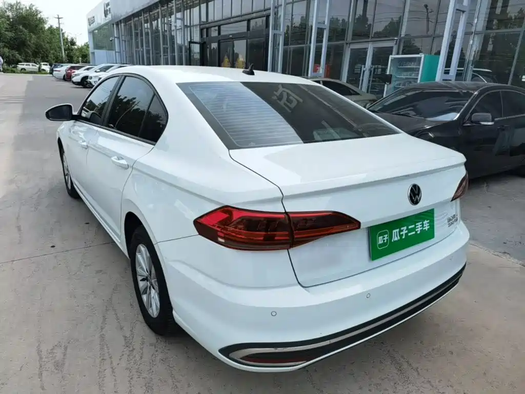 Bora 200 TSI DSG Smooth Travel