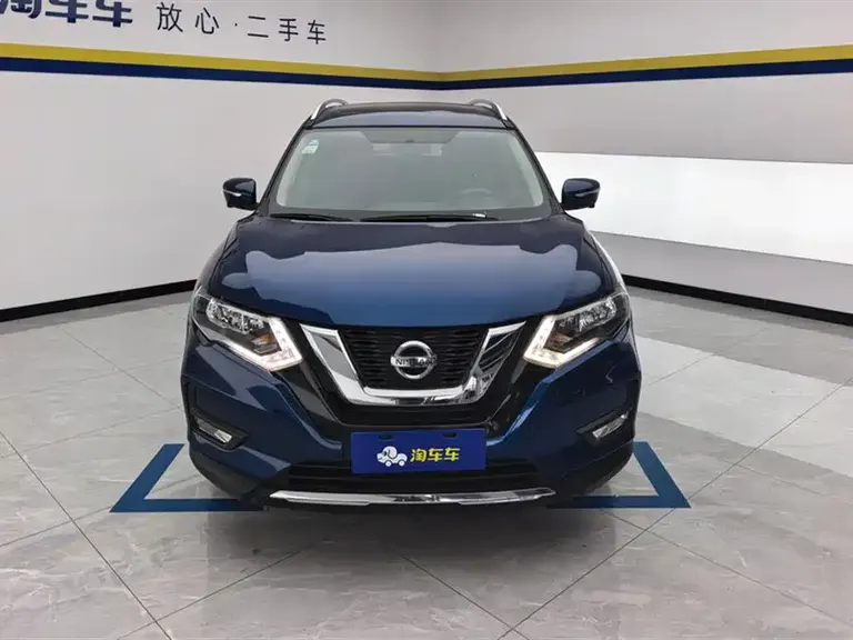 Nissan X-Trail 2.0 L CVT Comfort 2 WD