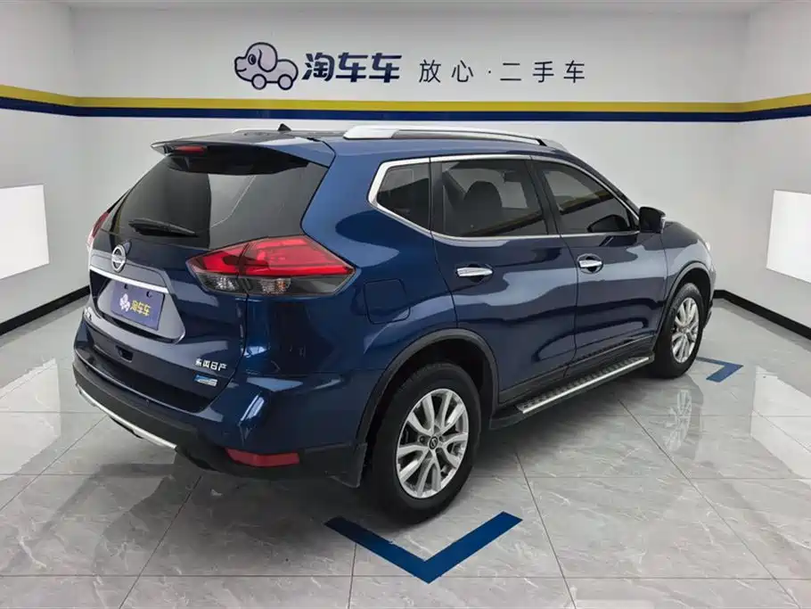X-Trail 2.0 L CVT Comfort 2 WD