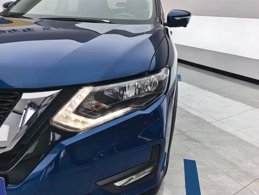 X-Trail 2.0 L CVT Comfort 2 WD