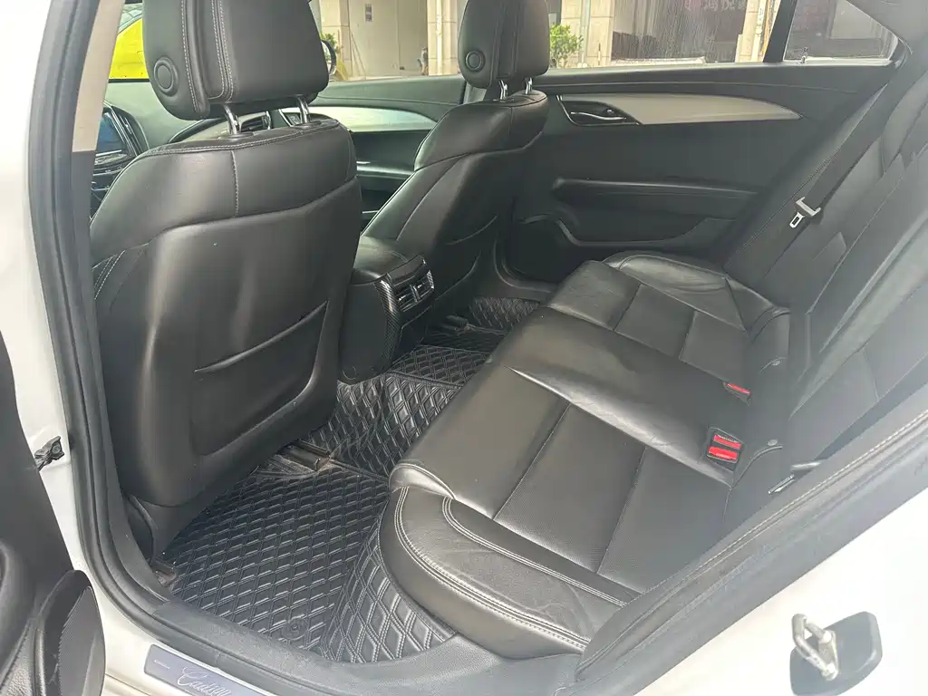 Cadillac ATS-L 28 T Fashion