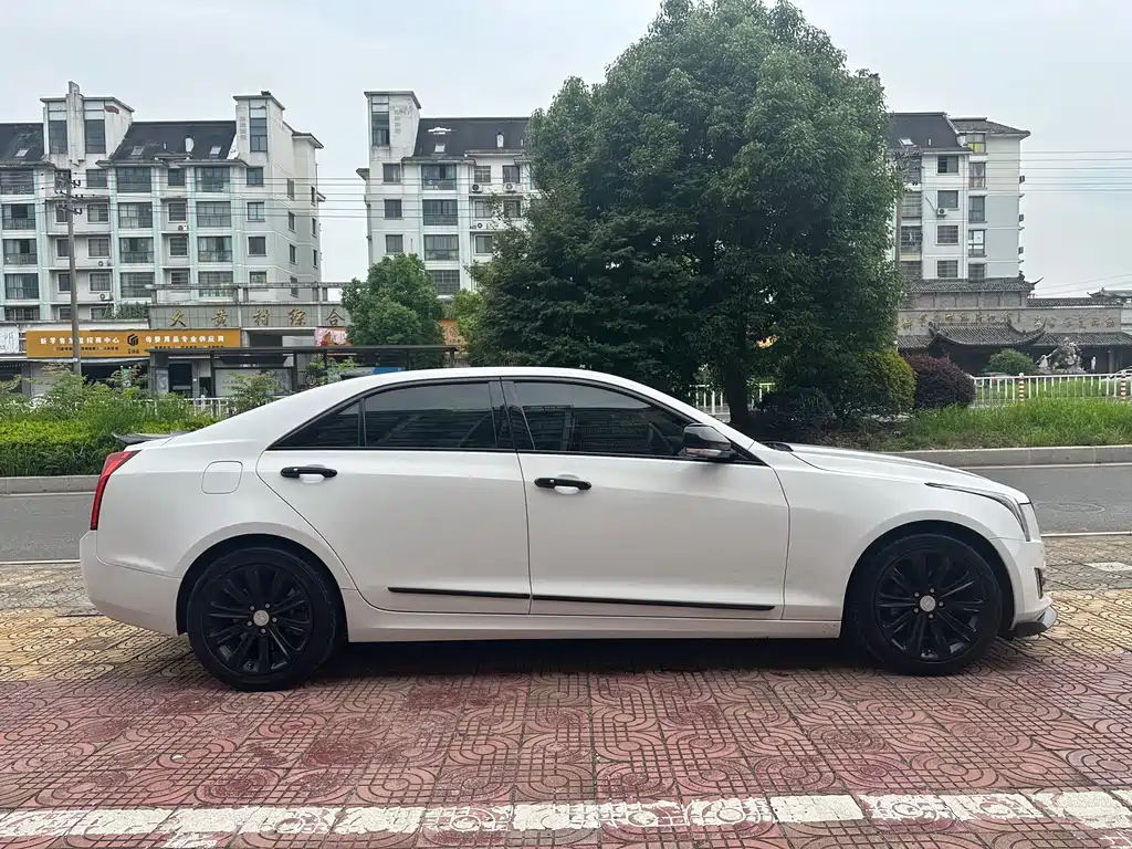 Cadillac ATS-L 28 T Fashion