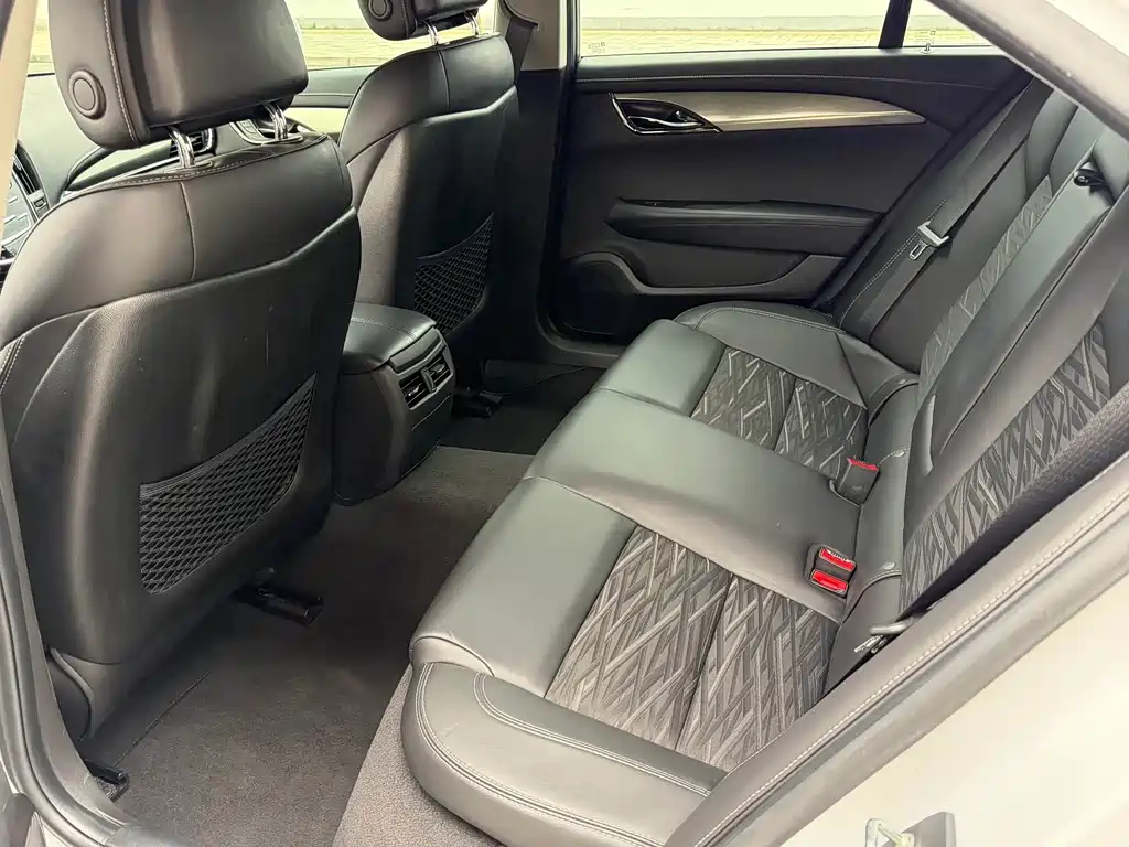 Cadillac ATS-L 28 T Tech