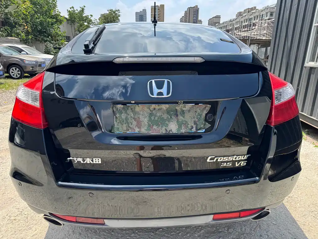 Crosstour 2.4 L Luxury