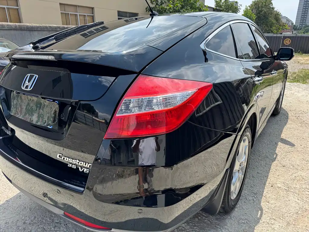 Crosstour 2.4 L Luxury