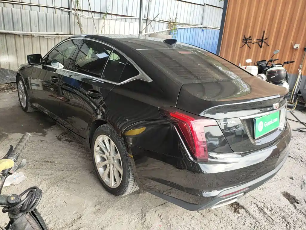 Cadillac CT5 28 T Style