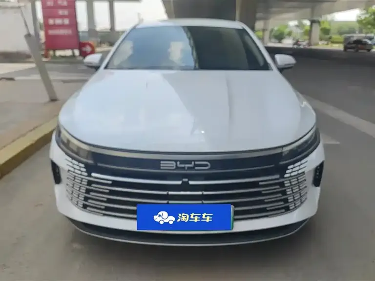 BYD Destroyer 05 Champion DM-i 55 KM Luxury