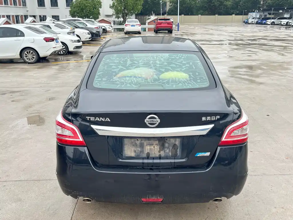 Teana 2.0 L XL Comfort