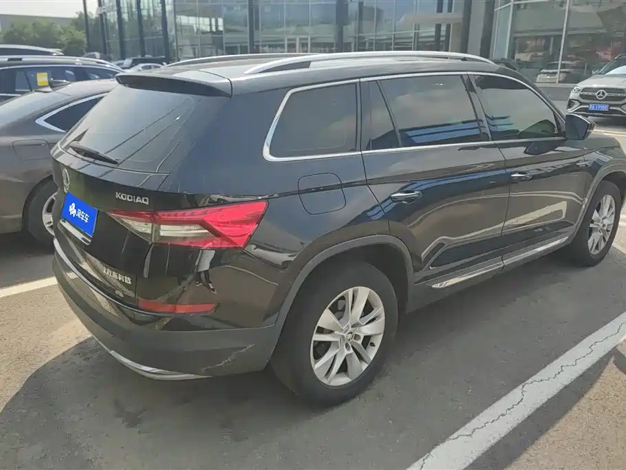 Kodiaq Facelift TSI330 7-seat 2 WD Luxury Enjoyment