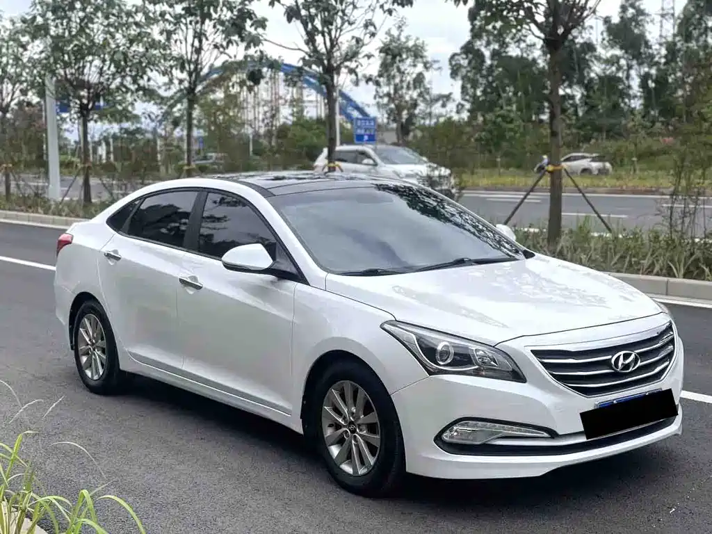 Mistra 1.8 L Auto Intelligent GLS