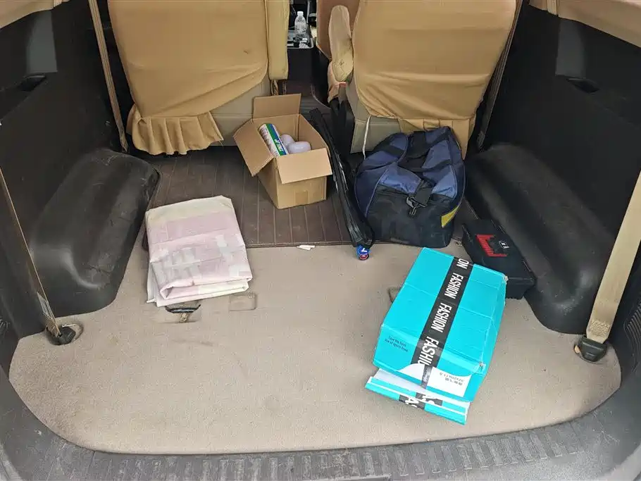 Wuling Hongguang 1.5 L S Standard L2 B